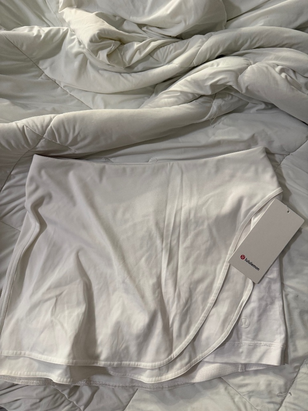 Lululemon Asymmetrical White Tennis Skirt Size 10 NWT